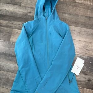 Lululemon Pretty Blue Cross Chill Jacket